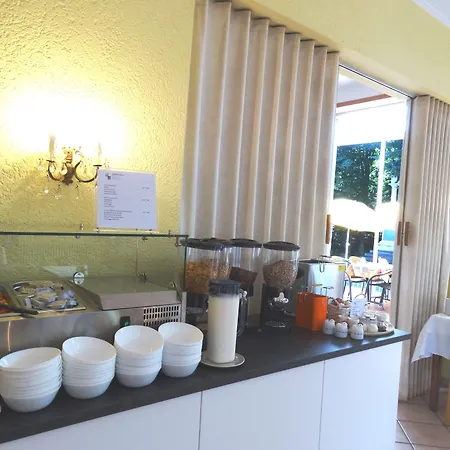 Excelsior Hotel 3*