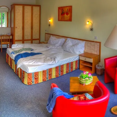 Готель Excelsior 3*