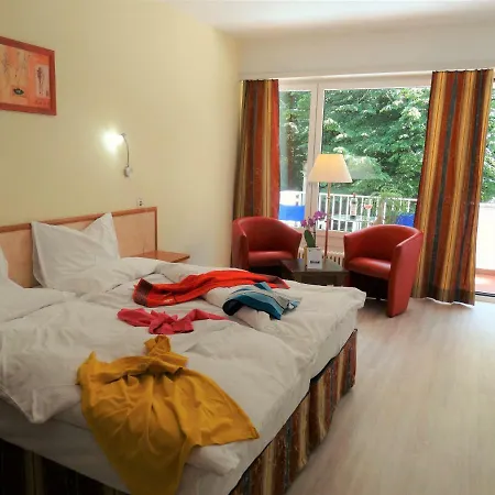 Excelsior Готель 3*